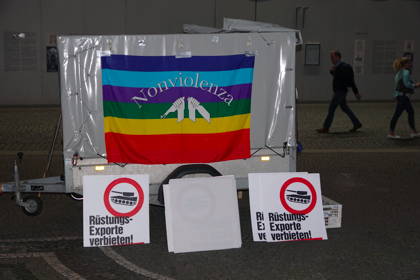 Protest AIRTEC vor der Residenz