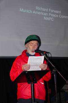 Richard Forward auf dem Odeonsplatz/ AIRTEC-Protest